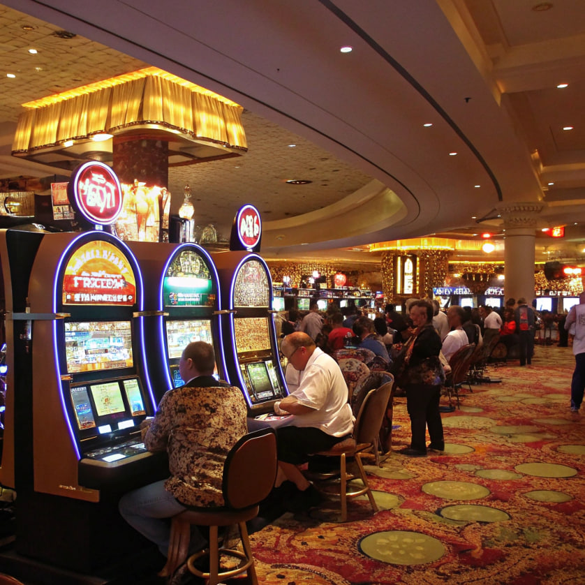 r66-Game-Slots